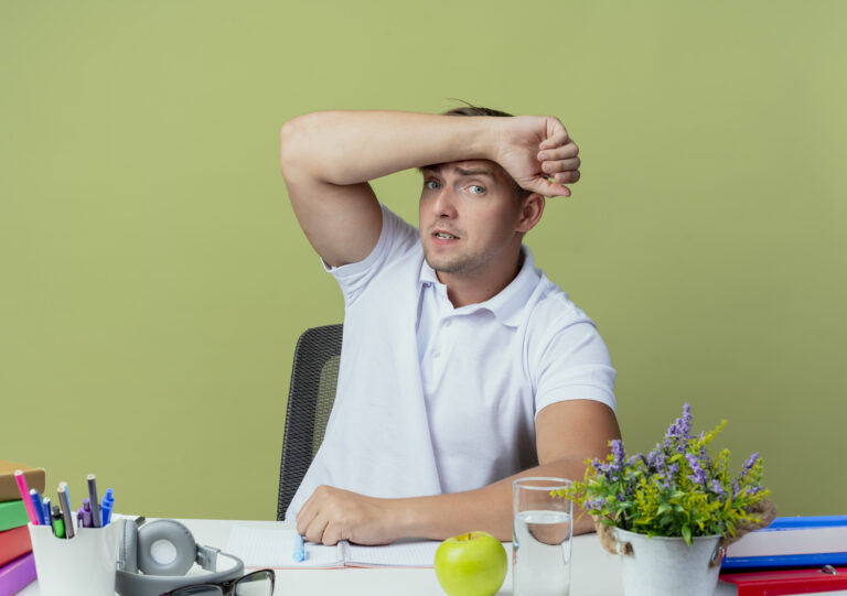 Fatigue and Low Energy Naturally